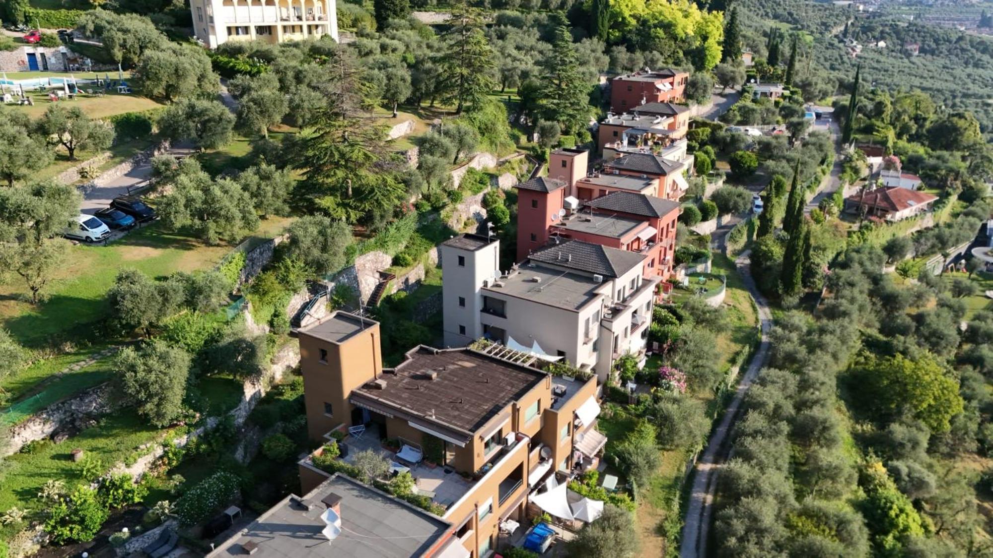 Casa Sara With Swimming Pool Apartment Riva del Garda Exterior photo