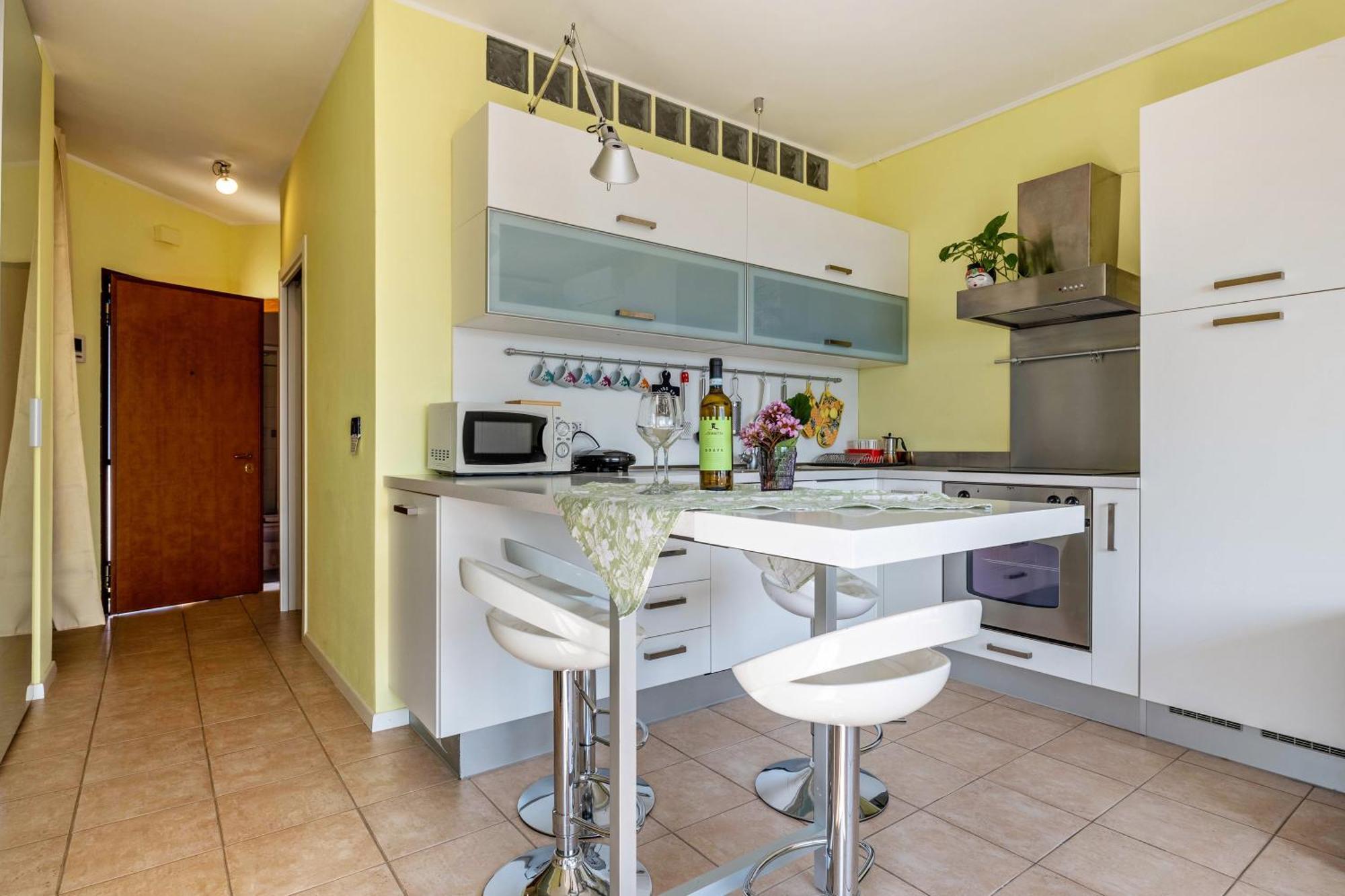 Casa Sara With Swimming Pool Apartment Riva del Garda Exterior photo