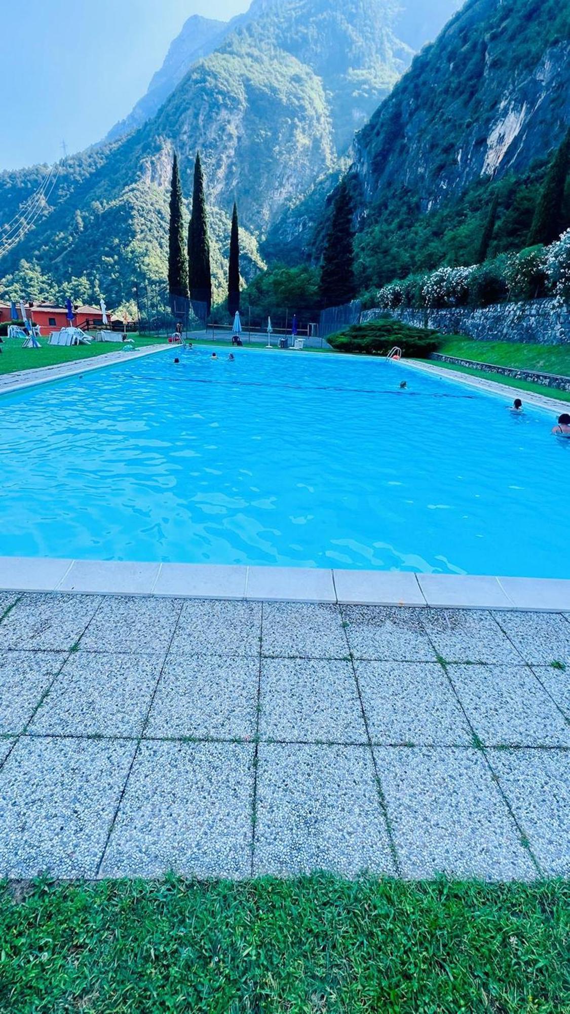 Casa Sara With Swimming Pool Apartment Riva del Garda Exterior photo